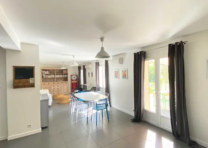 Holiday House Mont Ventoux With Spa